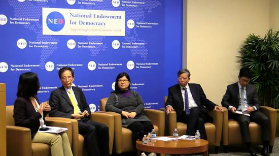 李柱铭（左二）、麦燕庭（左三）、李卓人（右二）、罗冠聪（右一） 2019年5月14日在美国国家民主基金会作专题演讲 （视频截图）