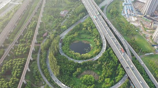 航拍戴家湖公园。曾志强摄