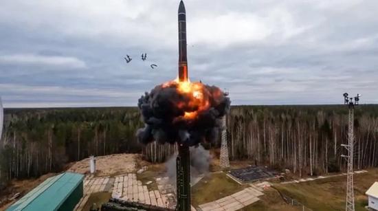 当地时间2022年10月26日，俄罗斯普列谢茨克航天发射场试射了一枚“亚尔斯”洲际弹道导弹，作为俄罗斯核演习的一部分
