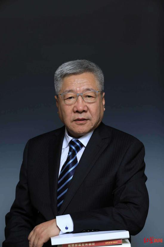 ▲中国社科院世界社会保障中心主任郑秉文