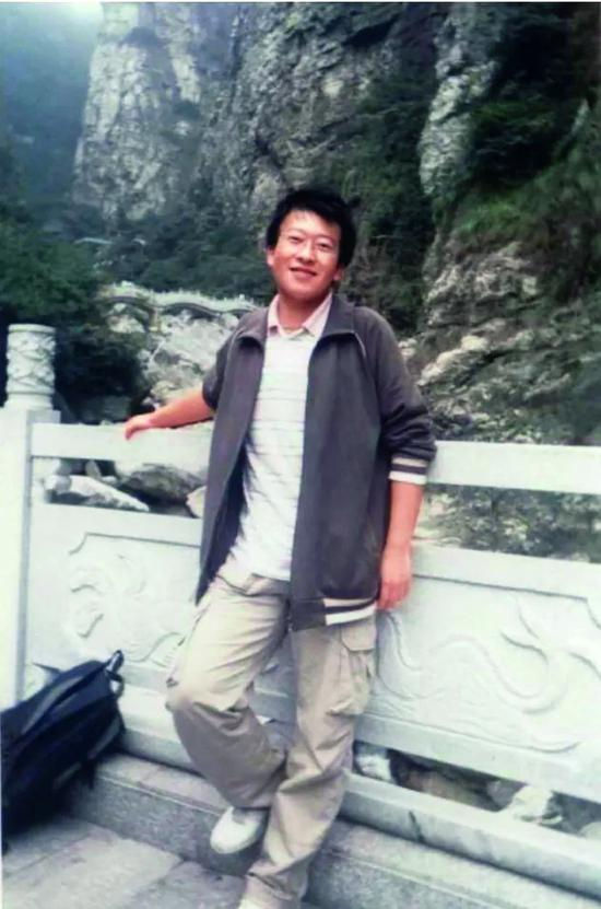  ·&nbsp;学生时期的李文亮。