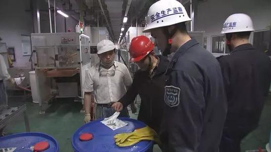  ▲开展重点大型企业安全生产专项执法检查