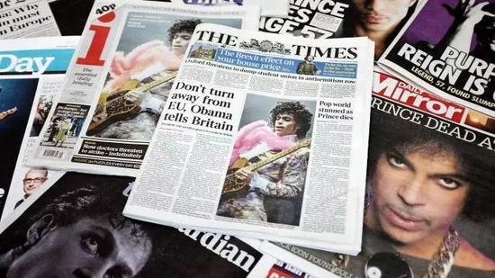 《泰晤士报》和其他报刊/推特截图