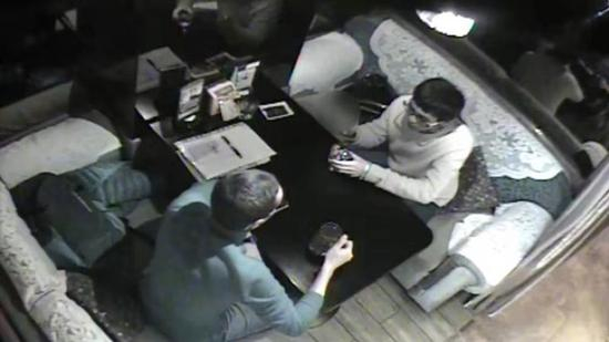 　中国长安网2019年度照片——《浮出水面》 国安宣/摄