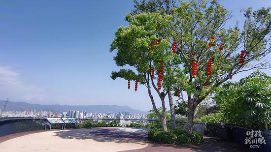 △祈福台上（总台央视记者杨波拍摄）