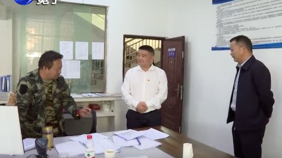  中为冕宁县委书记马小宁