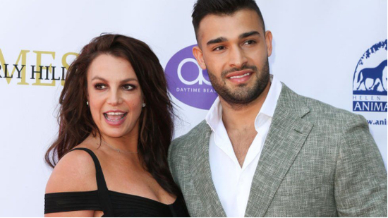 （图说：布兰妮说，她不被允许和男友萨姆·阿什加里结婚。图/Getty Images）