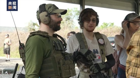  △2023年，枪支爱好者在佛罗里达州圣奥古斯丁参加3D打印枪竞赛。