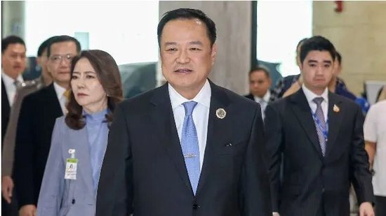 泰国总理阿努廷
