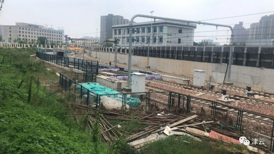 五龙口停车场出入场线