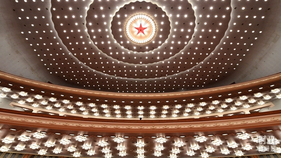  △人民大会堂。（图／视觉中国）