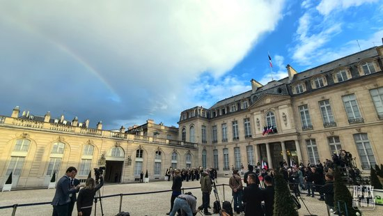  △爱丽舍宫。（总台央视记者马超拍摄）