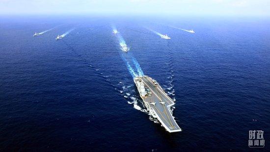  △中国海军航母编队。（图/视觉中国）