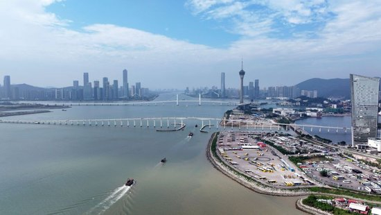  这是11月23日拍摄的澳门一景（无人机照片）。新华社记者 王益亮 摄