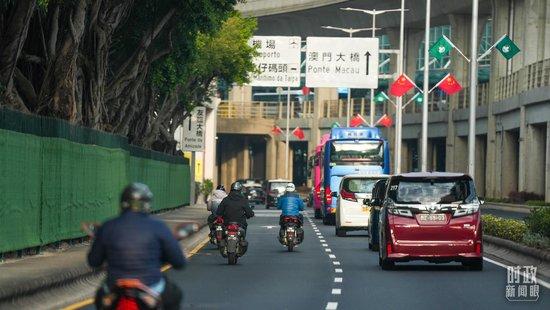  △澳门街头。（总台记者李晋拍摄）