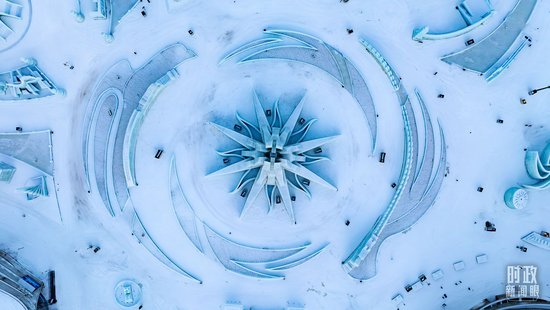△哈尔滨冰雪大世界。（总台记者邵冲拍摄）