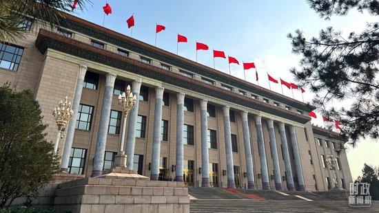 △人民大会堂外景。(总台央视记者蒋硕拍摄)