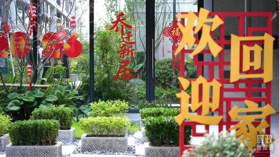  △市民新村居民区。（总台记者李晋拍摄）