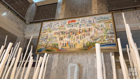 △吉尔吉斯斯坦国家历史博物馆“和合致美——中华古代文明艺术展”。（总台央视记者卢心雨拍摄）
