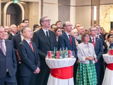 武契奇总统任期最后一天出席中国国庆招待会：两国人民的兄弟情谊超越了任何职务、职权和时间的限制，塞尔维亚和中国的钢铁友谊万岁