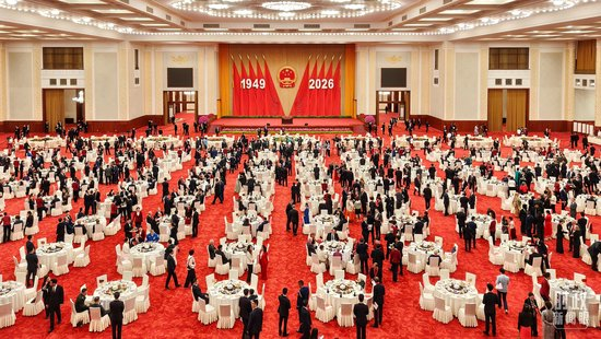  △国庆招待会开始前。（总台央视记者陆泓宇拍摄）