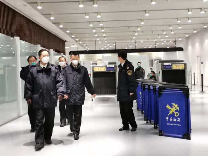 天津东疆海关办公室主任&nbsp;李文鹏&nbsp;摄