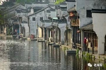 雨中的湖州。
