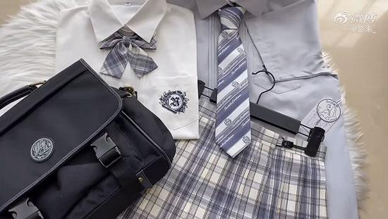 温柔一刀全套 图片来源：微博用户@影未_