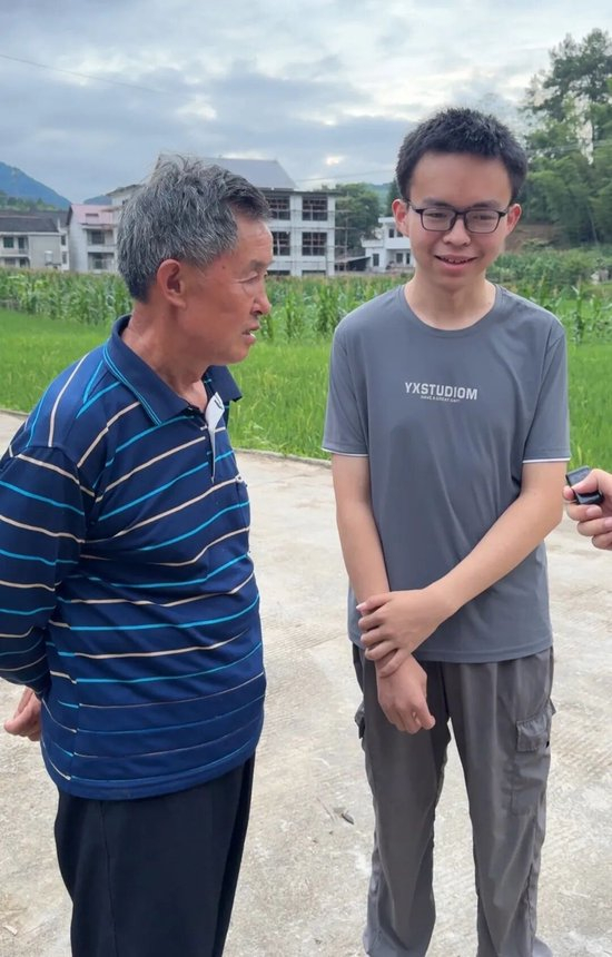  贺秀堂、贺永辉父子