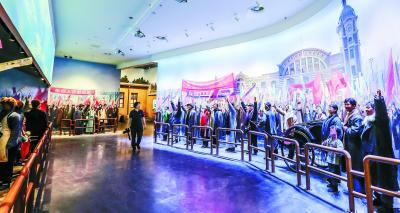 展览还原了解放军入城式的场景