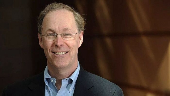 道格拉斯·戴蒙德（Douglas W。 Diamond）。来源：芝加哥大学商学院