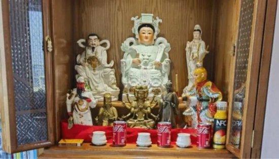  图片来源：中国反邪教网