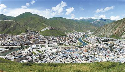 雪域新城。本报记者 黄灵燕 张多均 祁国彪 陆广涛 摄