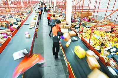 网购推动了快递行业的快速发展 新华社发