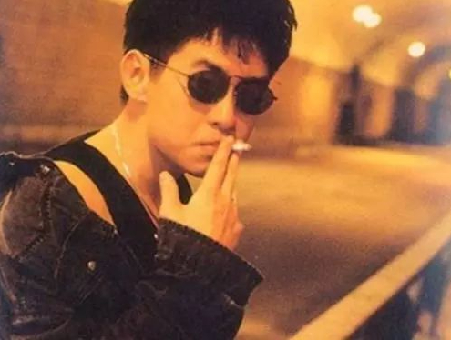  ·郑智化《年轻时代》专辑封面图。