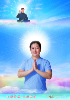 被神化的“白阳佛”张宏堡（图上）和张晓（图下）