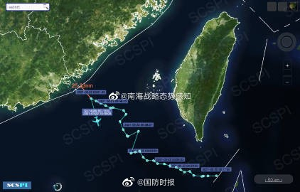 RC-135U电子侦察机抵近至我领海基线外25.33海里处，后掉头折返。