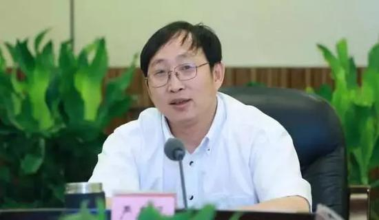 严春风。微信公号“廉政瞭望” 图