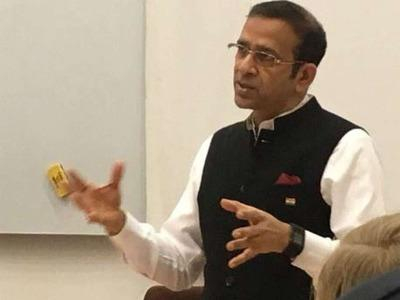 印度驻伊斯兰堡高级专员阿贾伊·比萨里亚（图自印媒）