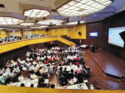 上海某社会组织举办的意定监护讲座现场。 受访者供图