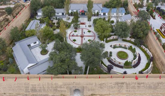 △俯瞰西吉县将台堡红军长征会师纪念园（2019年10月4日摄）。新华社记者 杨植森 摄