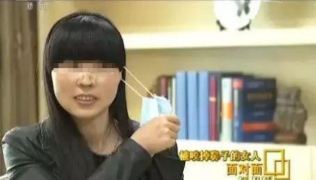  章晓云做了鼻部假体手术，但走出心灵的阴影还要很久