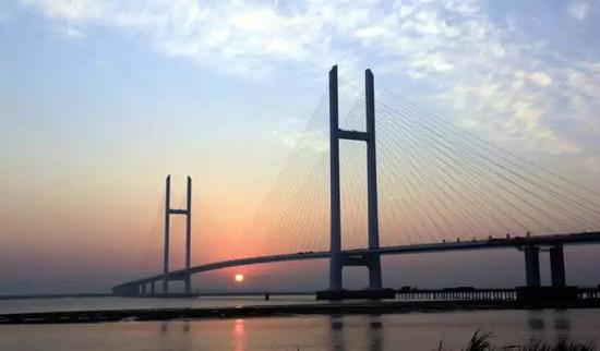 △新鸭绿江大桥