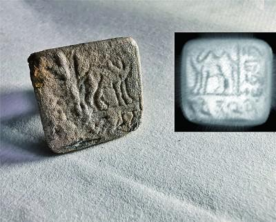 青海都兰热水墓群2018血渭一号墓出土的银印章（外甥阿柴王之印）