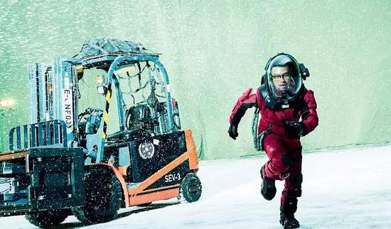 　　《流浪地球》摄制现场