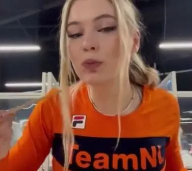 莱尔丹“晒”麻辣烫 视频截图