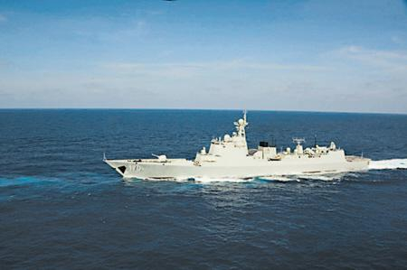 南海舰队远海训练编队在钓鱼岛附近海域巡航。（图源：新华社）