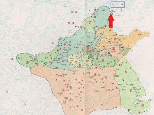 蓝框处为山戎 红色为齐桓公北上方向