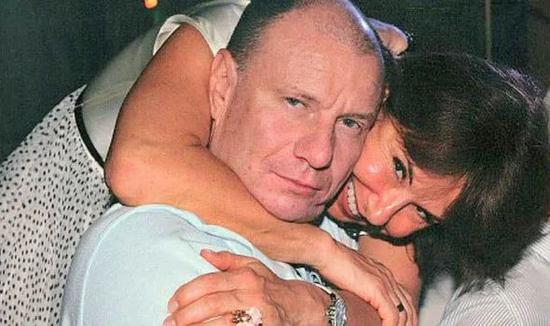  ·波塔宁与前妻