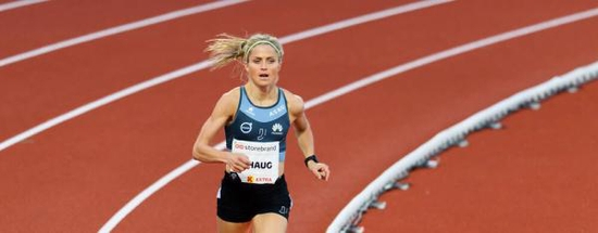  约海于格参加田径比赛。